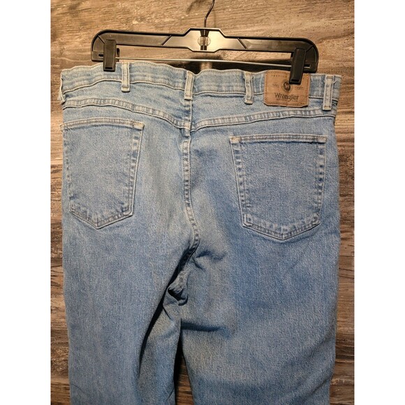 Wranglers Premium Quality Jeans Mens Size 38x32 Straight Denim Blue - Picture 3 of 5